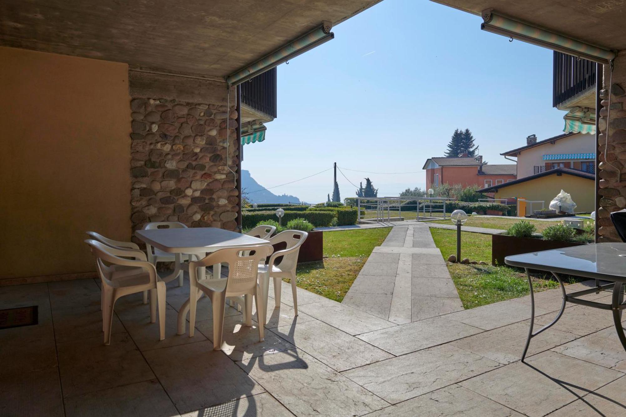 Apartmentsgarda - Baia D'Argento Residence Costermano Exterior foto